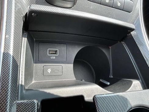 Used 2022 Hyundai Santa Fe SEL w/ Convenience + Premium Package FWD image 18
