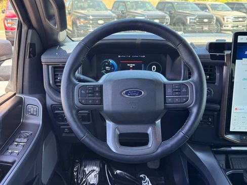 Used 2022 Ford F150 Lightning Lariat w/ Tow Technology Package AWD/4WD image 21