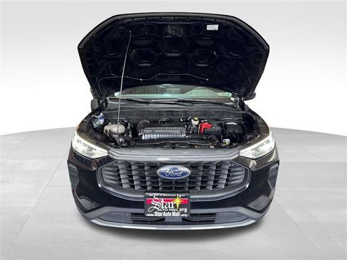 Used 2024 Ford Escape Active FWD image 11