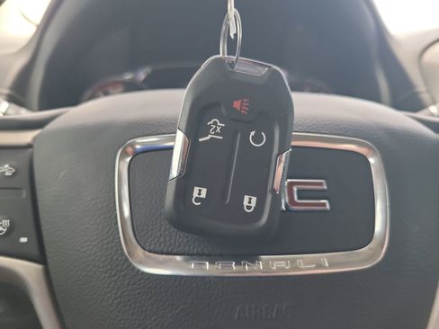 Used 2023 GMC Terrain Denali w/ Black Diamond Edition AWD/4WD image 32