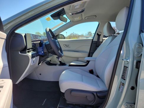 Used 2026 Hyundai Kona SEL Sport FWD image 17