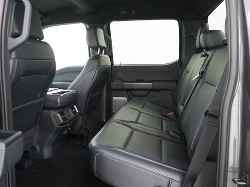 Used 2025 Ford F150 Lariat AWD/4WD image 13