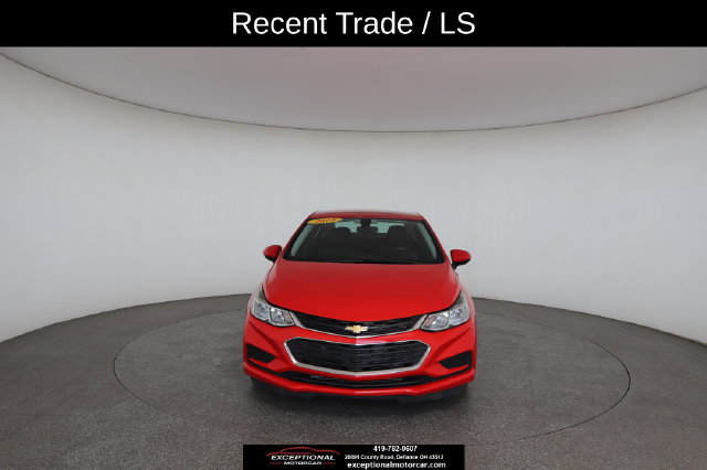 Used 2018 Chevrolet Cruze LS FWD image 31