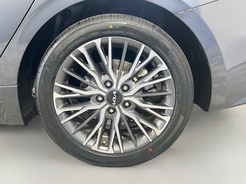 Certified 2022 Kia Forte GT-Line w/ GT-Line Premium Package FWD image 33