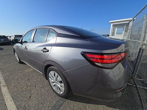 Used 2024 Nissan Sentra S FWD image 4