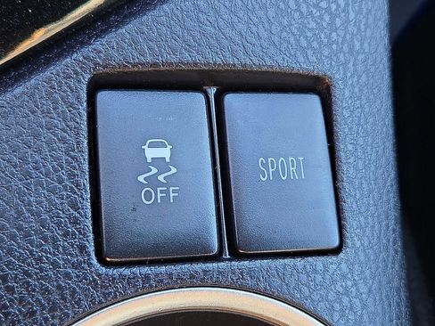 Used 2019 Toyota Corolla SE image 25