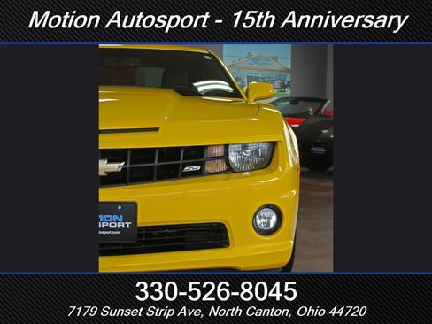 Used 2012 Chevrolet Camaro SS RWD image 6