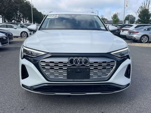 Certified 2024 Audi Q8 e-tron Prestige AWD/4WD image 2