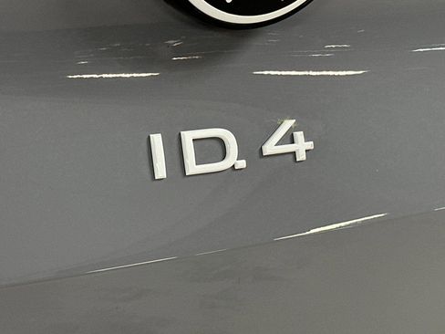 Used 2022 Volkswagen ID.4 Pro AWD/4WD image 26
