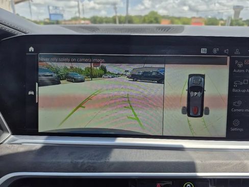 Used 2021 BMW X7 xDrive40i w/ Executive Package AWD/4WD image 37