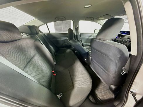 Used 2014 Honda Civic LX image 25