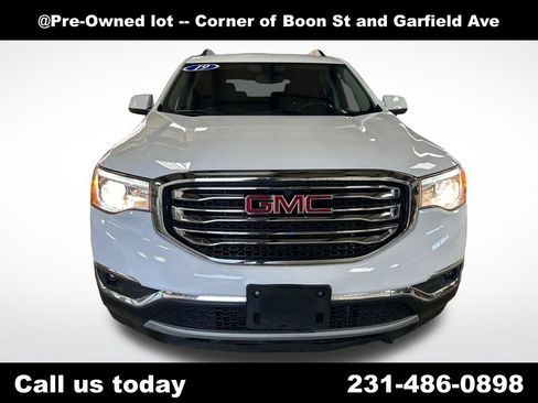 Used 2019 GMC Acadia SLE w/ Driver Alert Package I AWD/4WD image 8