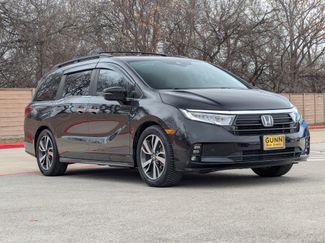 Used 2021 Honda Odyssey Touring video 2