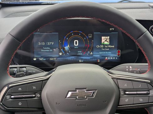 New 2026 Chevrolet Equinox RS w/ Convenience Package III image 26