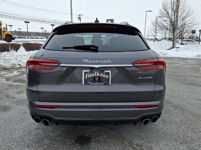 Certified 2025 Maserati Grecale GT AWD/4WD image 9