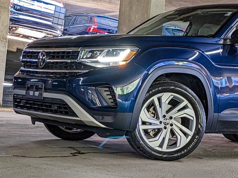 Certified 2023 Volkswagen Atlas SE AWD/4WD image 2