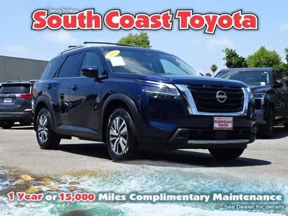 Used 2023 Nissan Pathfinder SL