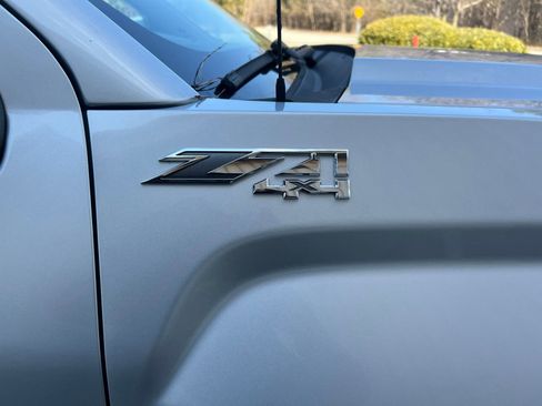 Used 2015 GMC Sierra 1500 SLT w/ SLT Crew Cab Value Package image 26