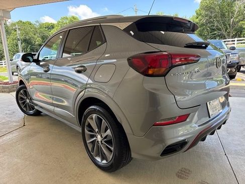 Used 2023 Buick Encore GX Select w/ Sport Touring Package FWD image 10