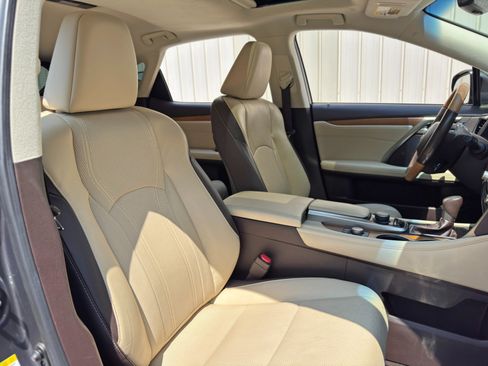 Used 2019 Lexus RX 350 FWD w/ Premium Package image 37