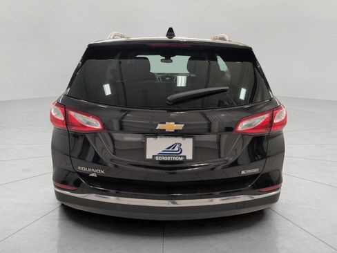 Used 2018 Chevrolet Equinox Premier FWD image 24