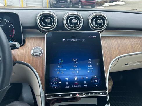 Used 2022 Mercedes-Benz C 300 4MATIC Sedan image 14