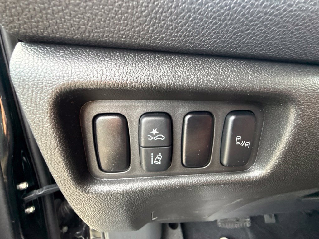 Used 2024 Mitsubishi Outlander Sport SE AWD/4WD image 17