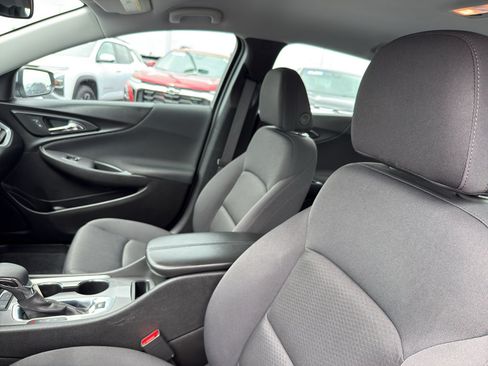 Used 2024 Chevrolet Malibu LT FWD image 26