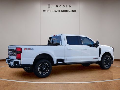 Used 2025 Ford F250 Platinum image 5