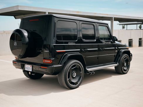 Used 2025 Mercedes-Benz G 63 AMG 4MATIC image 4