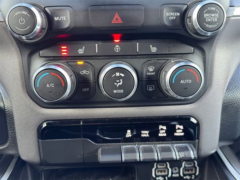 Certified 2022 RAM 1500 Big Horn image 23