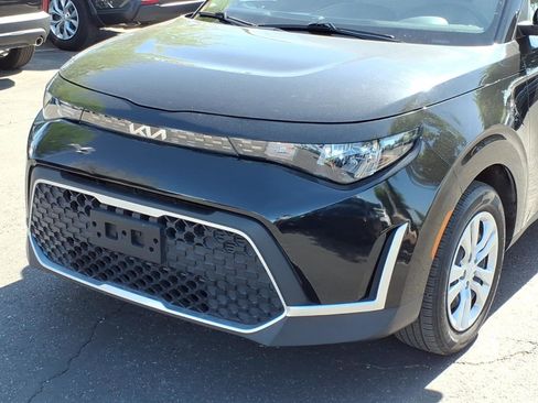 Used 2023 Kia Soul LX FWD image 7