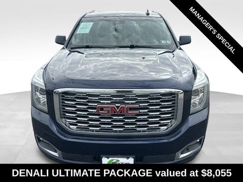 Used 2019 GMC Yukon Denali w/ Denali Ultimate Package image 2