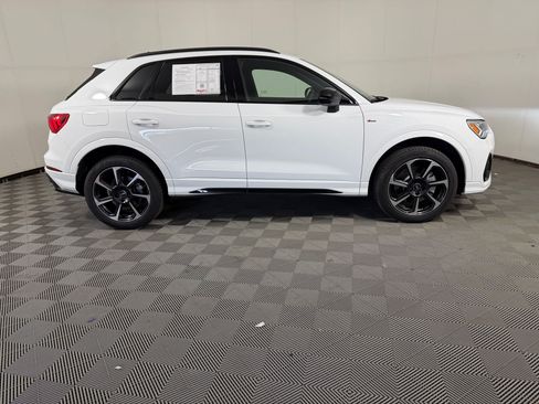 Used 2025 Audi Q3 2.0T Premium Plus w/ Premium Plus Package AWD/4WD image 8