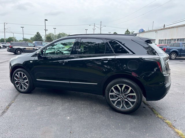 Used 2022 Cadillac XT5 Sportv w/ Technology Package AWD/4WD image 3