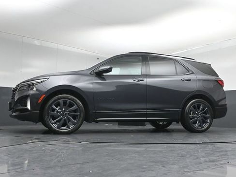 Used 2022 Chevrolet Equinox RS w/ LPO, Floor Liner Package image 38