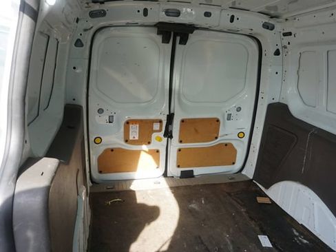 Used 2019 Ford Transit Connect XLT FWD image 14