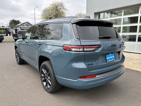 New 2026 Jeep Grand Cherokee L Limited image 3