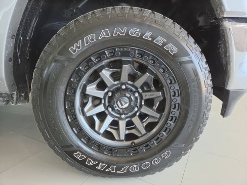 Used 2019 RAM 1500 Limited AWD/4WD image 10
