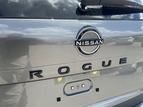 New 2026 Nissan Rogue Dark Armor image 9
