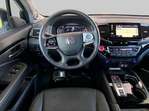 Used 2022 Honda Pilot Elite image 6