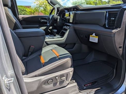 New 2026 GMC Sierra 1500 AT4 w/ AT4 Premium Package AWD/4WD image 26