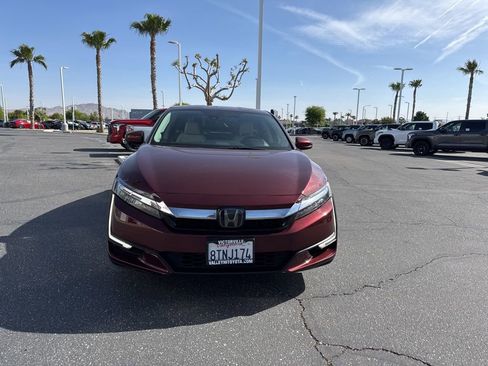 Used 2020 Honda Clarity Touring image 3