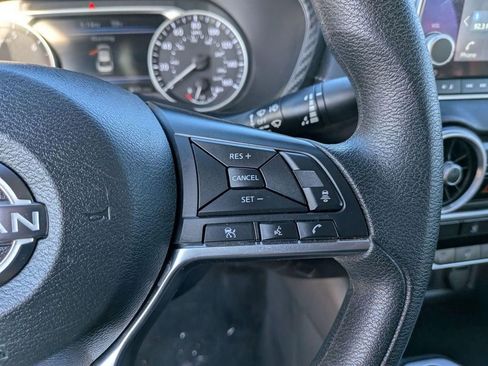 Used 2024 Nissan Sentra SV FWD image 20