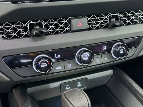 Certified 2025 Honda Accord LX image 14