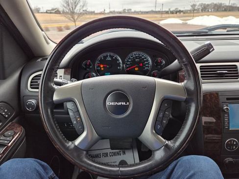 Used 2010 GMC Sierra 1500 Denali image 17