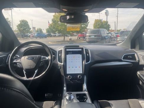 Used 2022 Ford Edge ST w/ Equipment Group 401A image 19