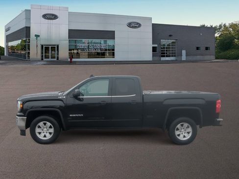 Used 2019 GMC Sierra 1500 SLE w/ SLE Value Package AWD/4WD image 7