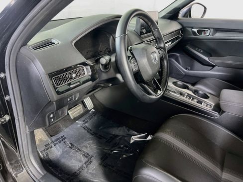 Used 2023 Honda Civic Sport image 9