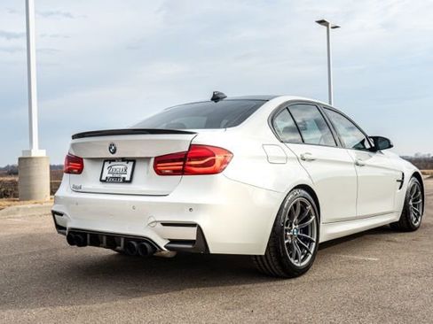 Used 2018 BMW M3 RWD image 7